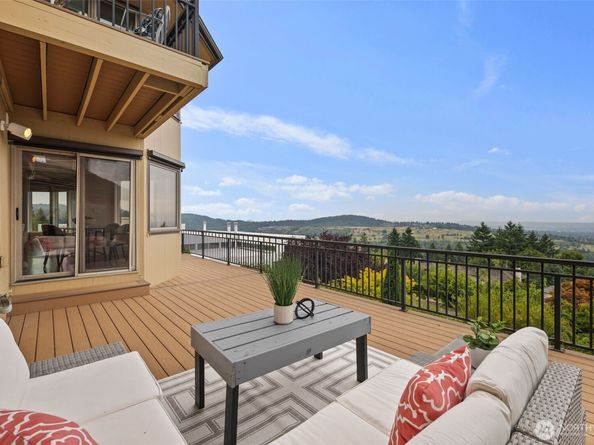 15309 SE 58th Street, Bellevue WA 98006