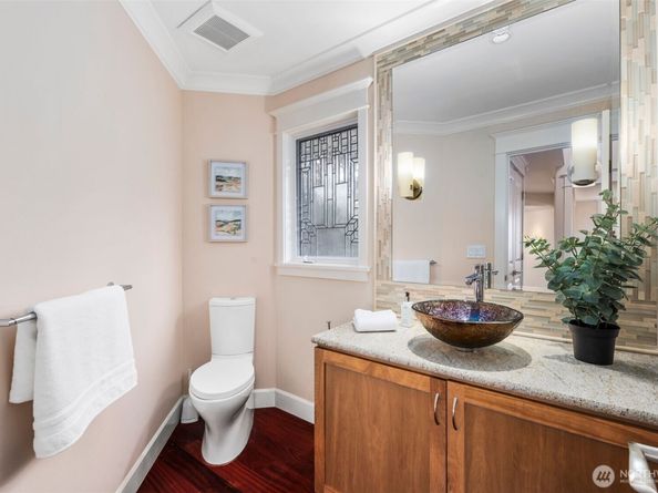 15309 SE 58th Street, Bellevue WA 98006