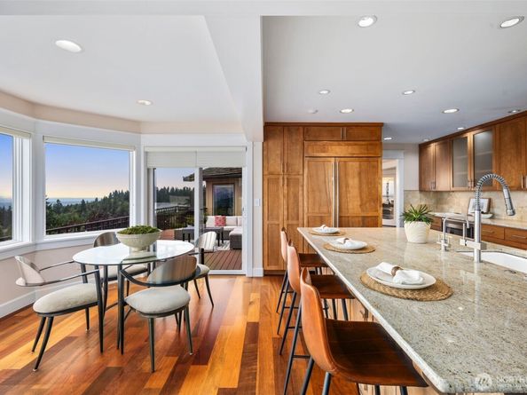 15309 SE 58th Street, Bellevue WA 98006