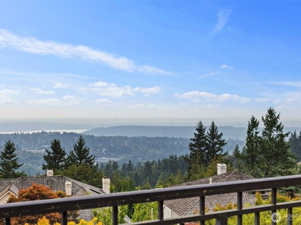 15309 SE 58th Street, Bellevue WA 98006