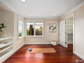 15309 SE 58th Street, Bellevue WA 98006