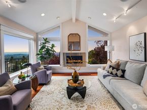 15309 SE 58th Street, Bellevue WA 98006