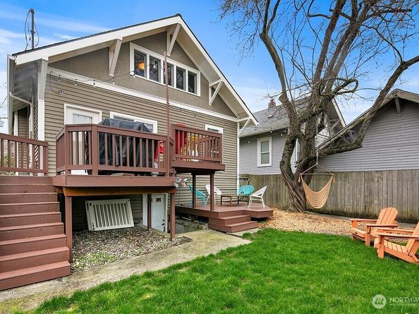 3936 Woodland Park Avenue N, Seattle WA 98103
