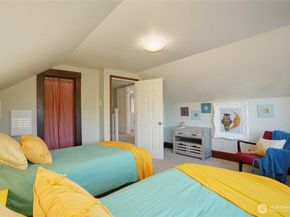 3936 Woodland Park Avenue N, Seattle WA 98103