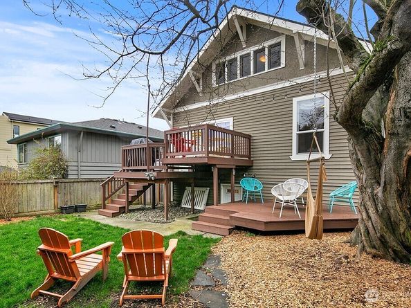 3936 Woodland Park Avenue N, Seattle WA 98103