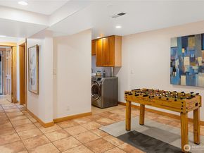 20205 60th Place NE, Kenmore WA 98028