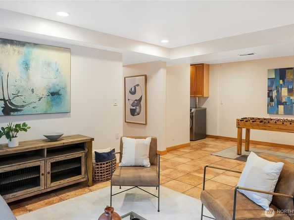 20205 60th Place NE, Kenmore WA 98028