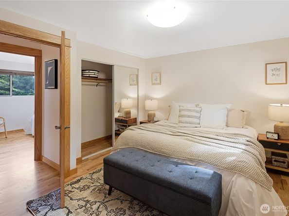 20205 60th Place NE, Kenmore WA 98028