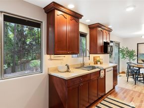20205 60th Place NE, Kenmore WA 98028