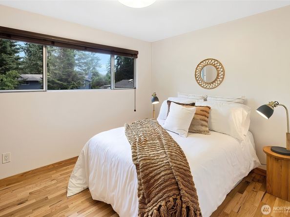 20205 60th Place NE, Kenmore WA 98028