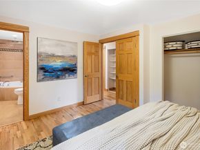 20205 60th Place NE, Kenmore WA 98028