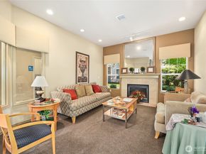 801 Rainier Avenue N E325, Renton WA 98057
