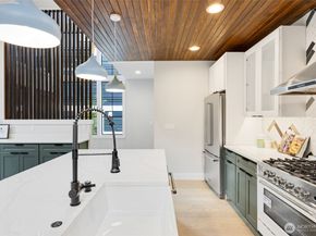 10719 2nd Avenue NW, Seattle WA 98177