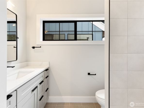 10719 2nd Avenue NW, Seattle WA 98177