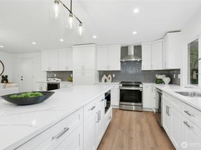 410 Mt. Jupiter Drive SW, Issaquah WA 98027