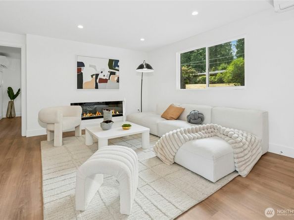 410 Mt. Jupiter Drive SW, Issaquah WA 98027