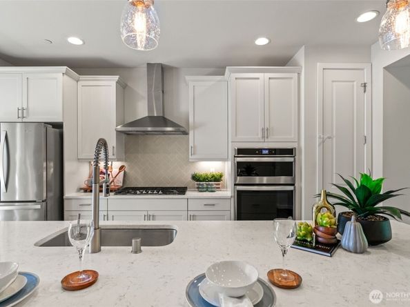 23831 5th Avenue SE c, Bothell WA 98021