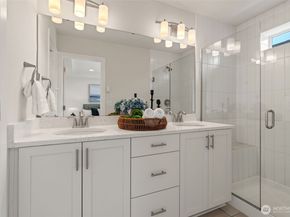 23831 5th Avenue SE c, Bothell WA 98021