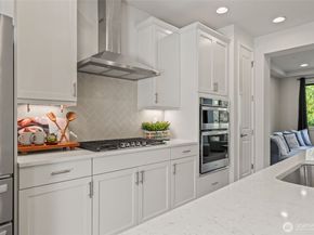 23831 5th Avenue SE c, Bothell WA 98021