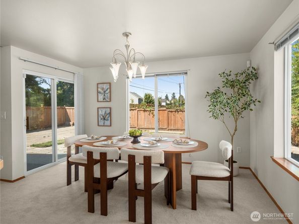11602 SE 193rd Place, Kent WA 98031