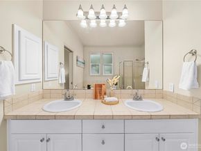 12050 167th Place NE, Redmond WA 98052