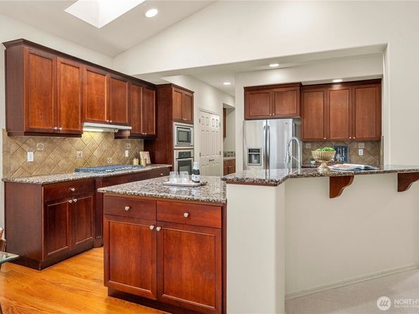 12050 167th Place NE, Redmond WA 98052