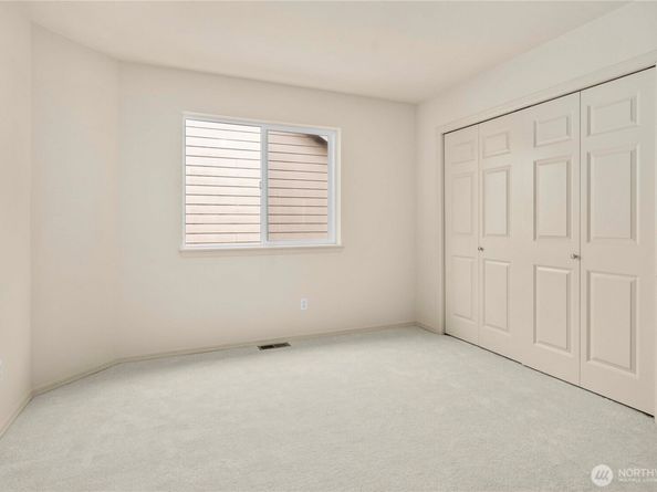12050 167th Place NE, Redmond WA 98052