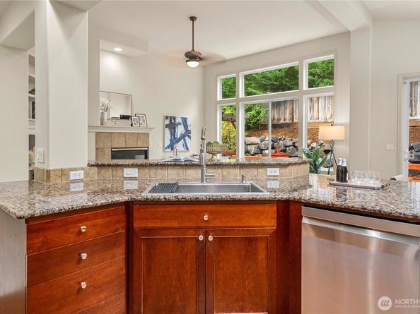 12050 167th Place NE, Redmond WA 98052
