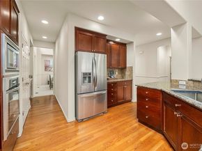 12050 167th Place NE, Redmond WA 98052