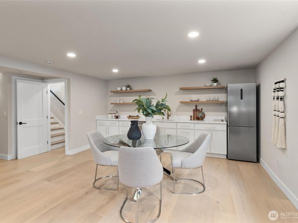 2810 177th Avenue NE, Redmond WA 98052