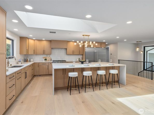 2810 177th Avenue NE, Redmond WA 98052