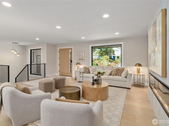 2810 177th Avenue NE, Redmond WA 98052