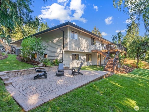 2810 177th Avenue NE, Redmond WA 98052