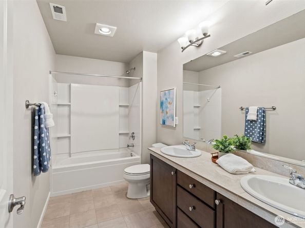 4416 185th Place SE, Bothell WA 98012