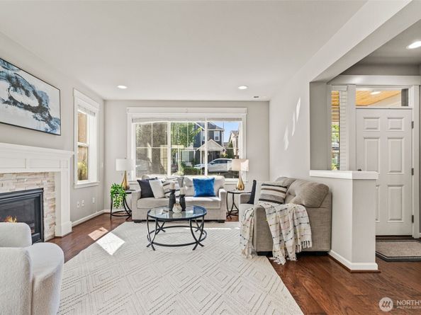 4416 185th Place SE, Bothell WA 98012