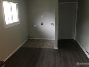 13348 32nd Ave S, Tukwila WA 98168