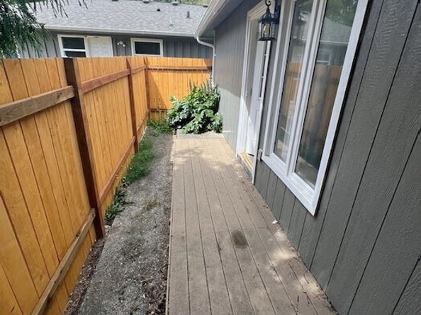 13348 32nd Ave S, Tukwila WA 98168