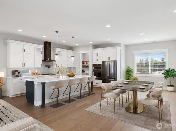 7570 S 129th Place, Seattle WA 98178