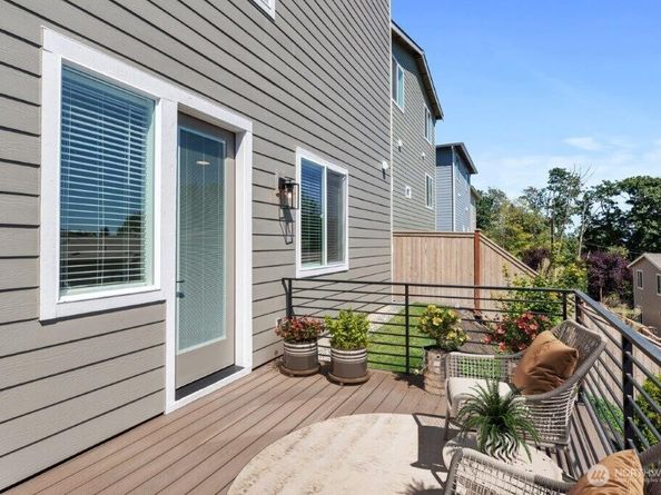 7545 S 129th Place, Seattle WA 98178