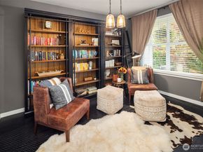 9111 Ash Avenue SE, Snoqualmie WA 98065