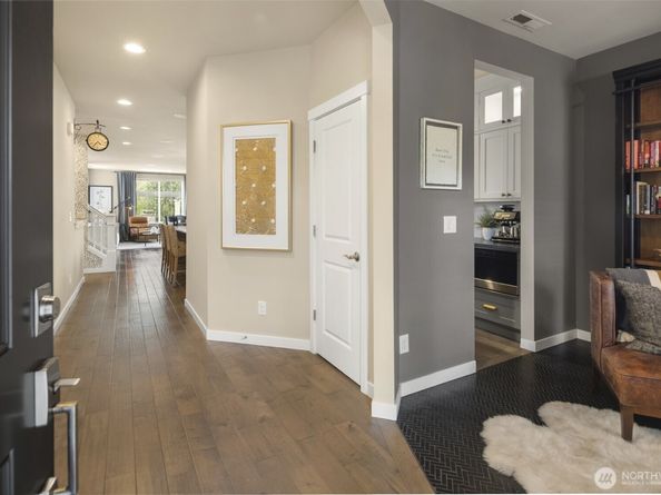 9111 Ash Avenue SE, Snoqualmie WA 98065