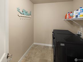 9111 Ash Avenue SE, Snoqualmie WA 98065