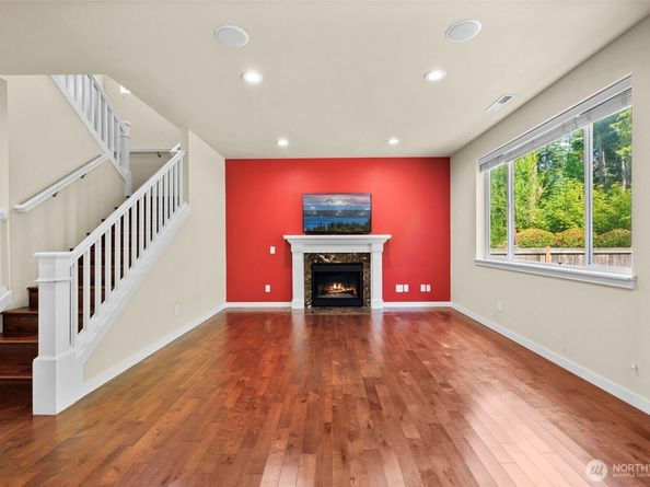 10550 NE Sheridan Crescent, Redmond WA 98053
