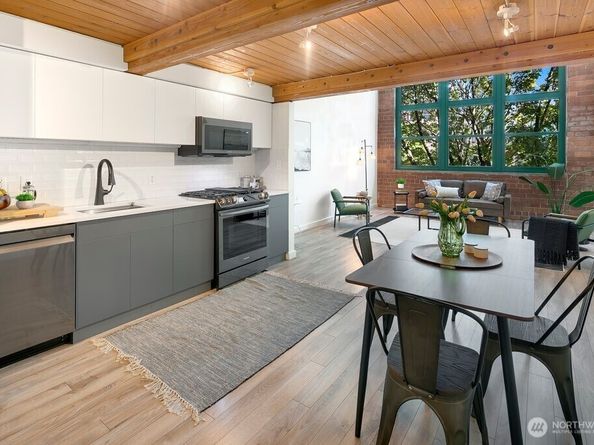 66 Bell Street 208, Seattle WA 98121