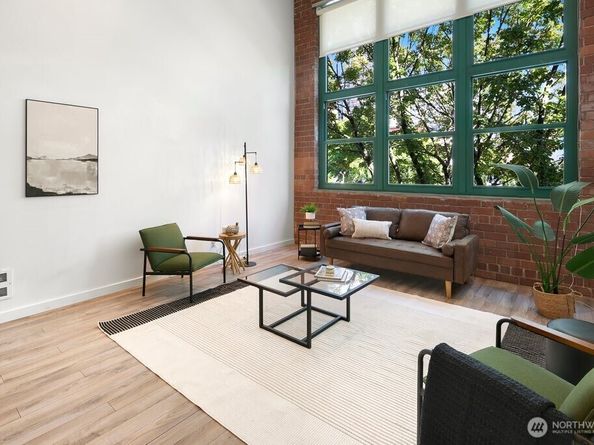 66 Bell Street 208, Seattle WA 98121