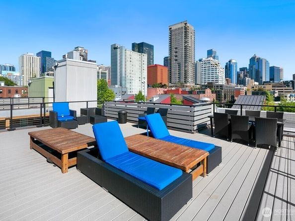 66 Bell Street 208, Seattle WA 98121