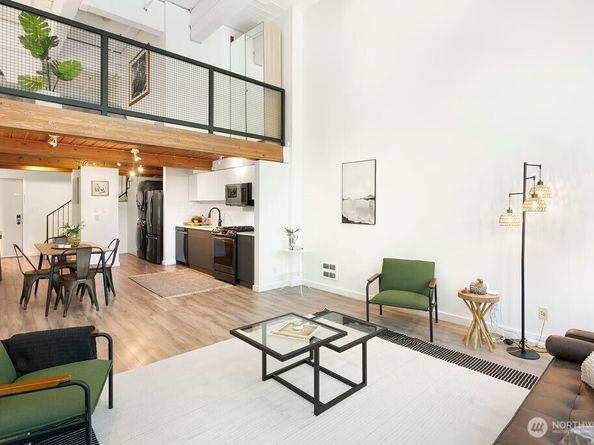 66 Bell Street 208, Seattle WA 98121