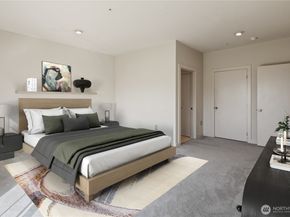 700 E Denny Way PH3, Seattle WA 98122
