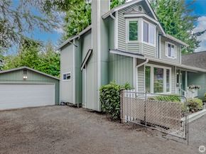 19413 135th Avenue SE, Renton WA 98058