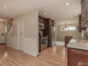 19413 135th Avenue SE, Renton WA 98058